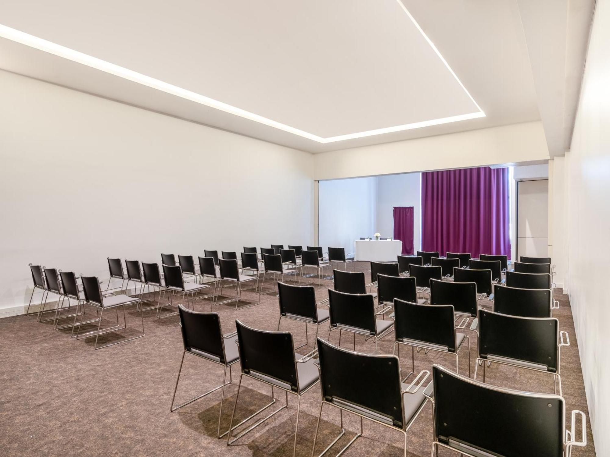 Novotel Abidjan Plateau Eksteriør billede
